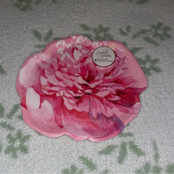 Sophistiplate peony plate and napkin set - Picture 5 of 6